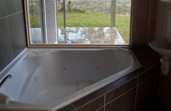 Treetops Accommodation Montville - Surfers Paradise Gold Coast 37