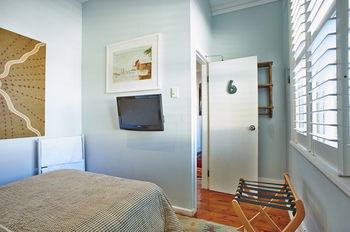 Bondi Beach House - Surfers Paradise Gold Coast 34