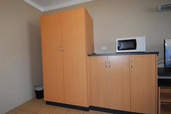 Sands Hotel, Maroubra - Surfers Paradise Gold Coast 3