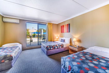 Sands Hotel, Maroubra - Surfers Paradise Gold Coast 19