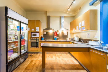 Bondi Backpackers - Surfers Paradise Gold Coast 21