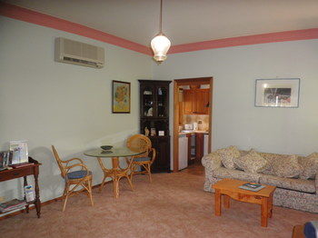 Woollamia Village Retreat - Surfers Paradise Gold Coast 31