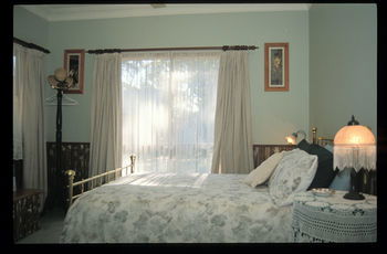Woollamia Village Retreat - Surfers Paradise Gold Coast 52