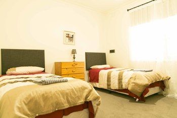 Hawthorn Holiday House - Surfers Paradise Gold Coast 10