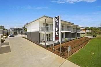 Cooroy Luxury Motel Apartments Noosa - Surfers Paradise Gold Coast 4