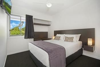 Cooroy Luxury Motel Apartments Noosa - Surfers Paradise Gold Coast 9