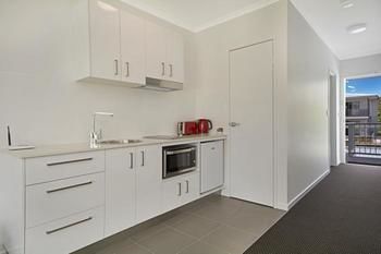 Cooroy Luxury Motel Apartments Noosa - Surfers Paradise Gold Coast 13