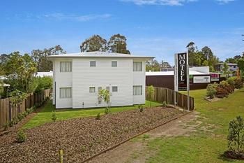 Cooroy Luxury Motel Apartments Noosa - Surfers Paradise Gold Coast 18