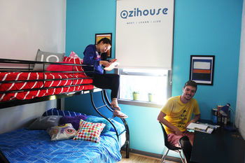OziHouse South Yarra - Surfers Paradise Gold Coast 7