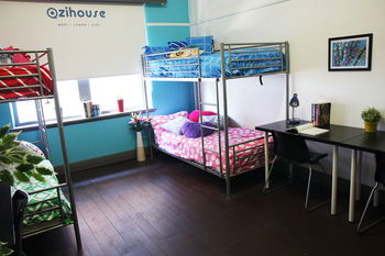 OziHouse South Yarra - Surfers Paradise Gold Coast 10