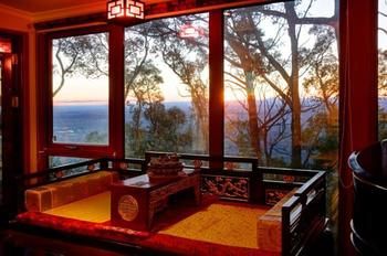 Mt Dandenong Imperial Retreat - Surfers Paradise Gold Coast 11