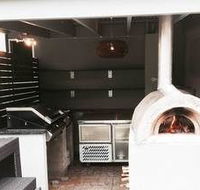 Huskisson Beach Bed and Breakfast - Surfers Paradise Gold Coast