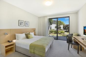 Magenta Studio Room - Surfers Paradise Gold Coast 5