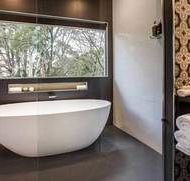 White Gates Cottage - Surfers Paradise Gold Coast