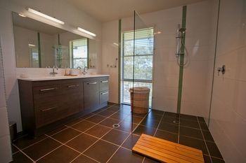 Moonee Beach Executive Retreat - Surfers Paradise Gold Coast 2
