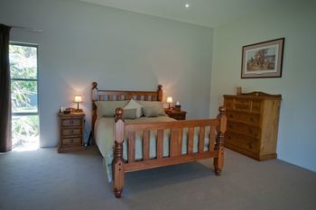 Moonee Beach Executive Retreat - Surfers Paradise Gold Coast 8