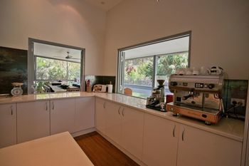 Moonee Beach Executive Retreat - Surfers Paradise Gold Coast 20