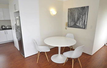 Balmain 1 Mont Furnished Apartment - Surfers Paradise Gold Coast 2
