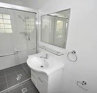 Balmain 4 Mont Furnished Apartment - Surfers Paradise Gold Coast