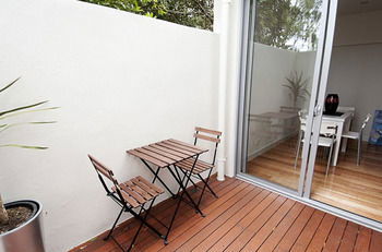 Position Perfect - Surfers Paradise Gold Coast 30