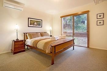 Annie's Escape In Warburton - Surfers Paradise Gold Coast 1