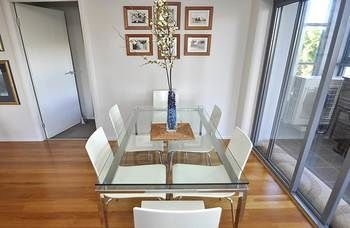 North Sydney 16 Wal Furnished Apartment - Surfers Paradise Gold Coast 5