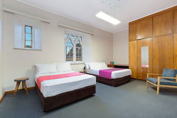 Sydney Space - Surfers Paradise Gold Coast 18