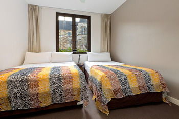 Sydney Space - Surfers Paradise Gold Coast 20