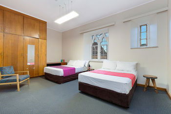 Sydney Space - Surfers Paradise Gold Coast 39