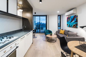 Playhouse Apartments - Surfers Paradise Gold Coast 10