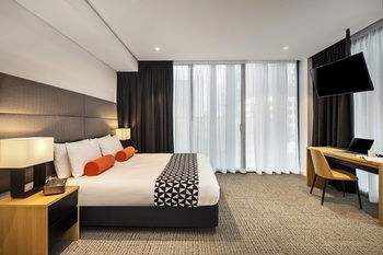 Quest Dandenong Central - Surfers Paradise Gold Coast 3