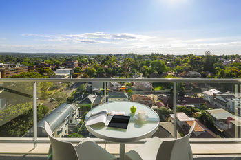 Quest Dandenong Central - Surfers Paradise Gold Coast 9
