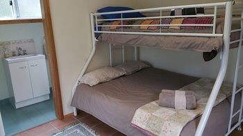 Copeland Cabins - Surfers Paradise Gold Coast 5