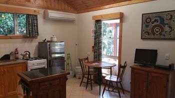 Copeland Cabins - Surfers Paradise Gold Coast 11