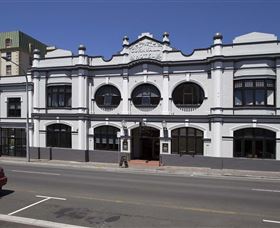 Batman Fawkner Inn - Surfers Paradise Gold Coast 0