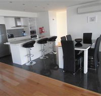 Tuckers Rocks Cottage - Surfers Paradise Gold Coast