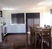Glenaire Apartments - Surfers Paradise Gold Coast