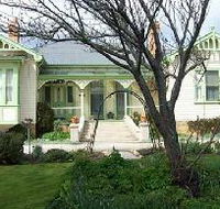 Mayfield Manor - Surfers Paradise Gold Coast