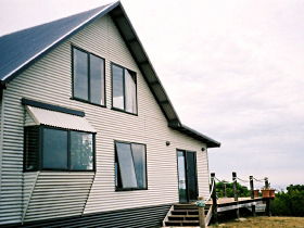 Sea View Cottages - Netherby Downs And A C View Cottage - Surfers Paradise Gold Coast 0