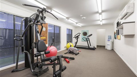 Quest Sale Serviced Apartments - Surfers Paradise Gold Coast 2