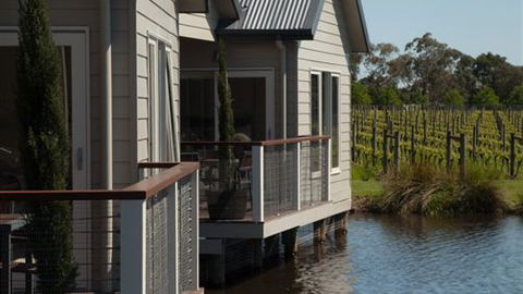 Lakeside Villas At Crittenden Estate - Surfers Paradise Gold Coast 1