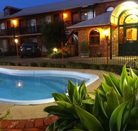 Hermitage Motor Inn - Surfers Paradise Gold Coast