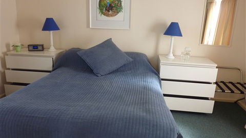 Blue Waters Cottages For Two - Surfers Paradise Gold Coast 1