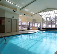 Lake Edge Resort - Surfers Paradise Gold Coast