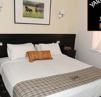 The Yarrawonga Hotel - Surfers Paradise Gold Coast