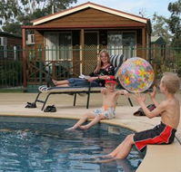 Lake Fyans Holiday Park - Surfers Paradise Gold Coast