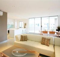 Redvue Luxury Apartments - Surfers Paradise Gold Coast