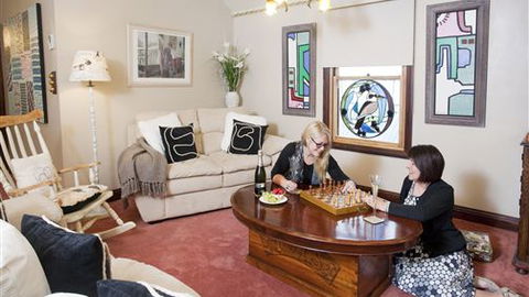 Barwood House Beechworth - Surfers Paradise Gold Coast 1