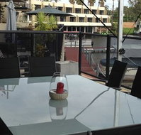 Cypress Drive Townhouse - Surfers Paradise Gold Coast