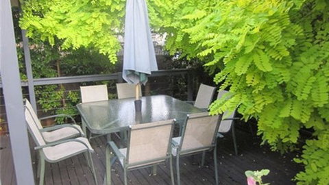 Abaleen House - Surfers Paradise Gold Coast 4